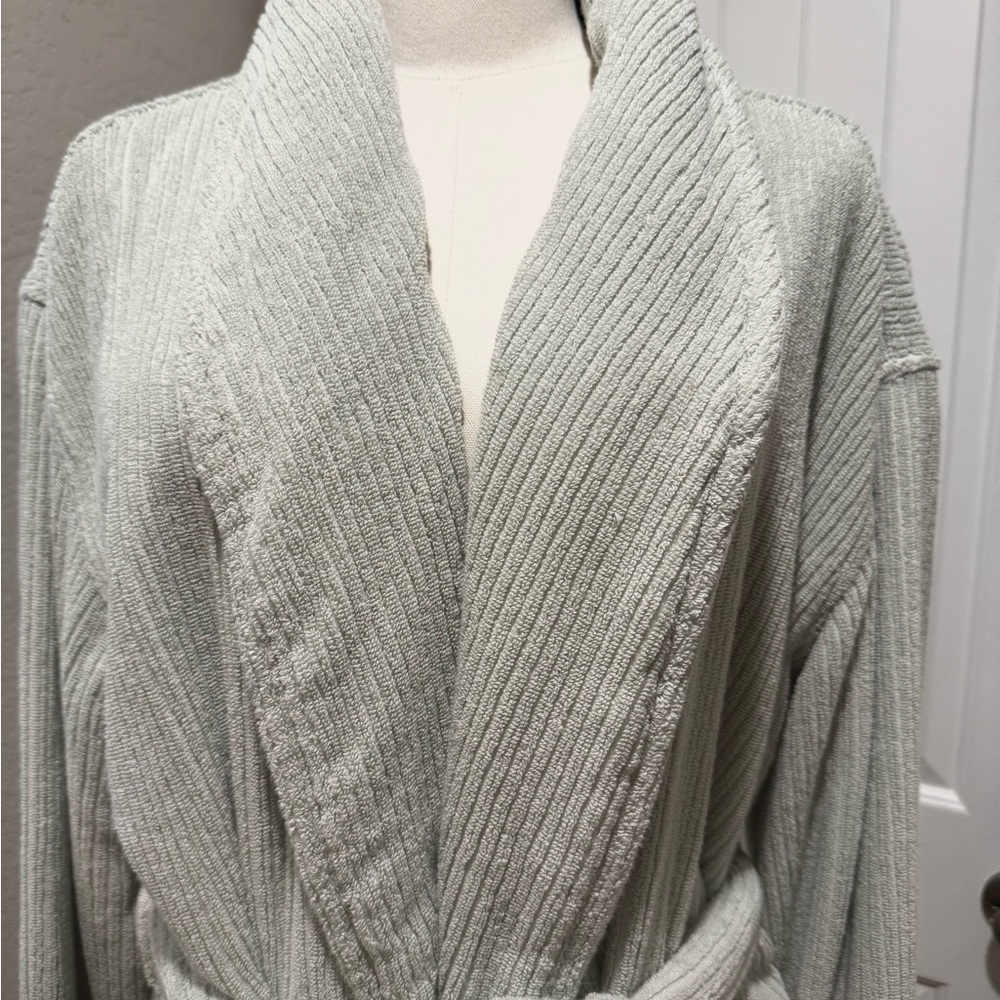 Cozy Earth Plush Cotton & Bamboo Ribbed Robe in “Laurel” - Picture 7 of 11